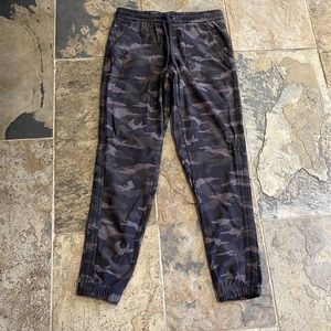 Athleta Camo Joggers, size 8T